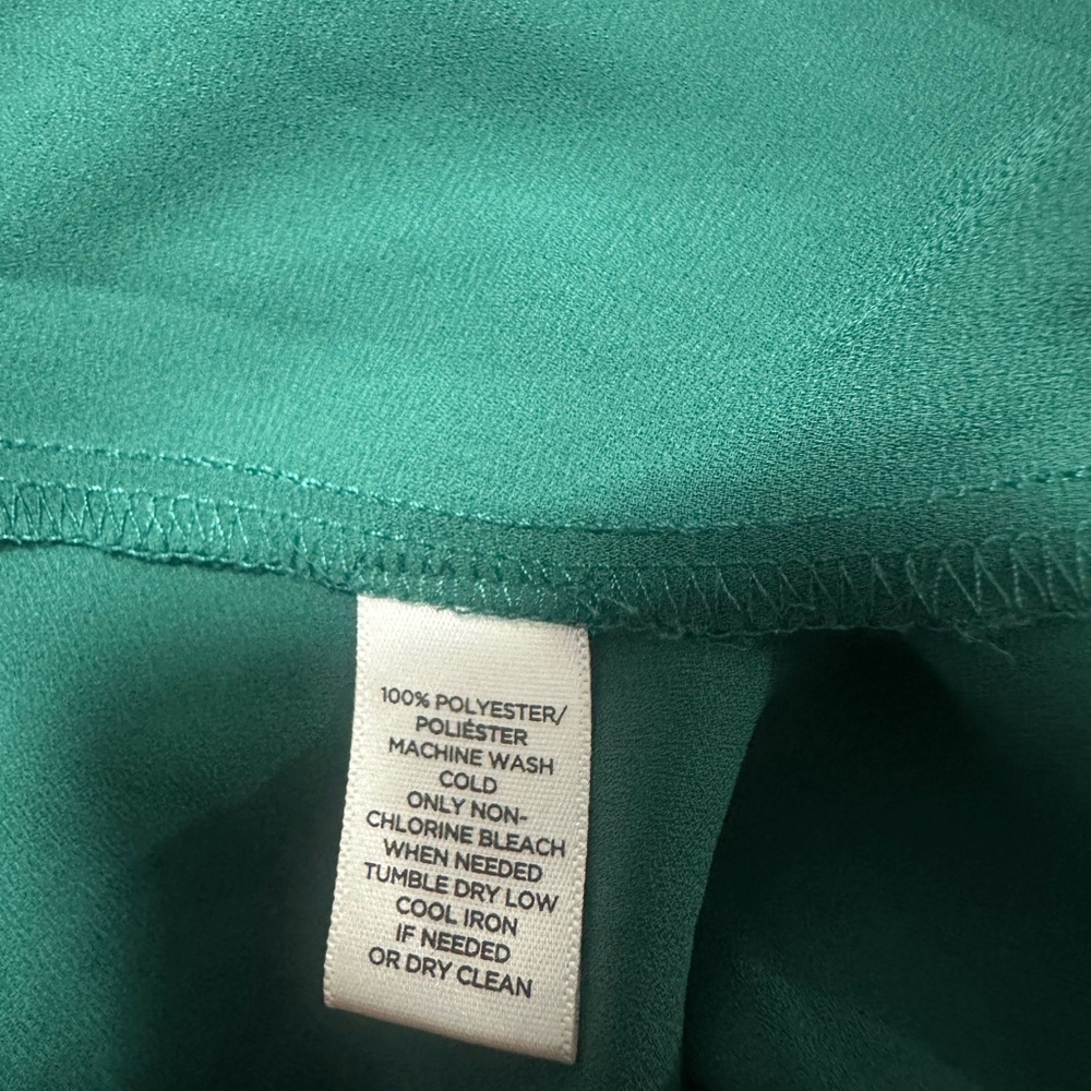 LOFT Women's Emerald Ruffle Blouse, Size Medium Petite - Picture 8 of 11